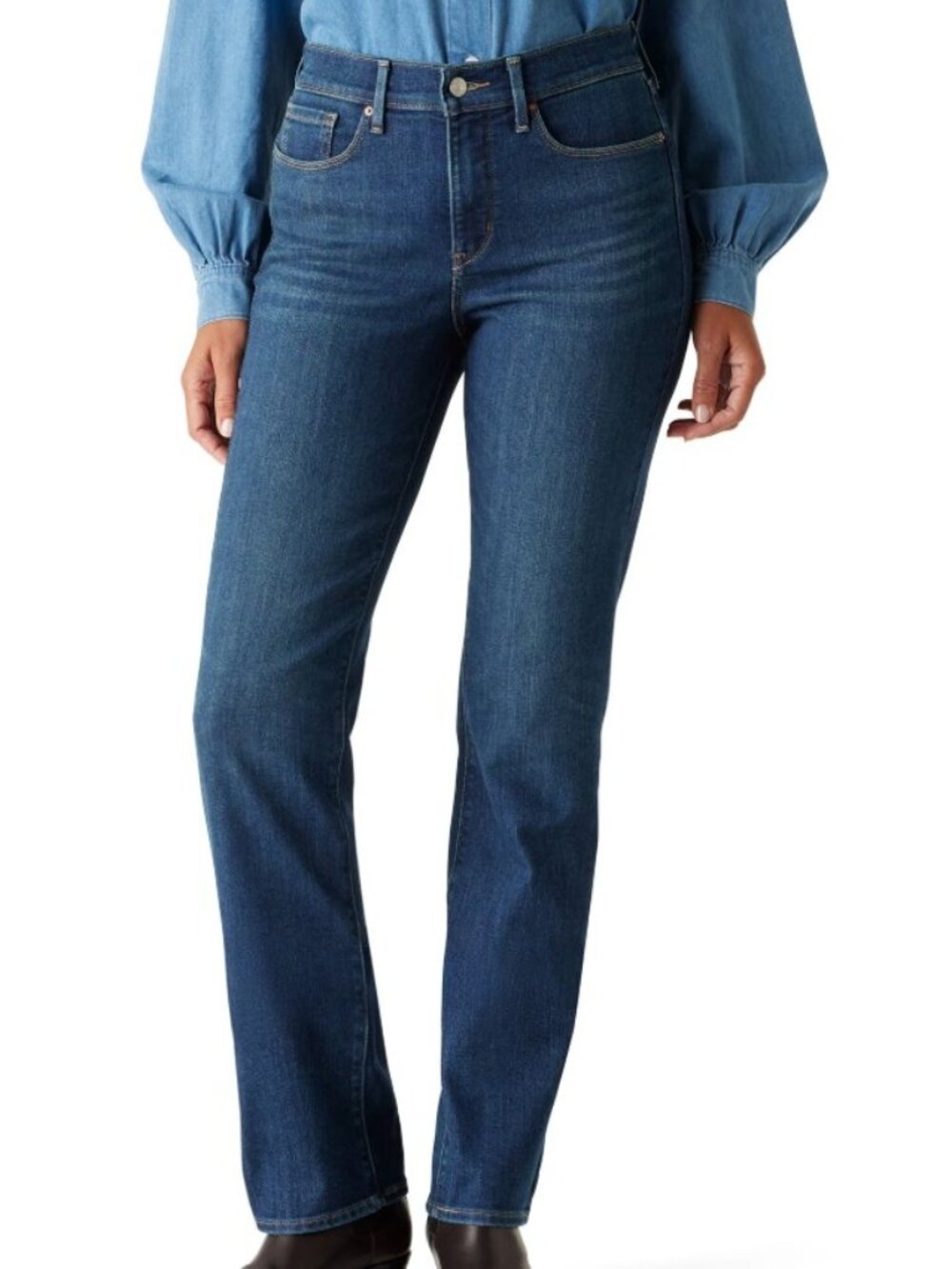 NEW Levi Strauss Signature Women's Mid Rise Straight 27x32 Jeans - Size 4M
